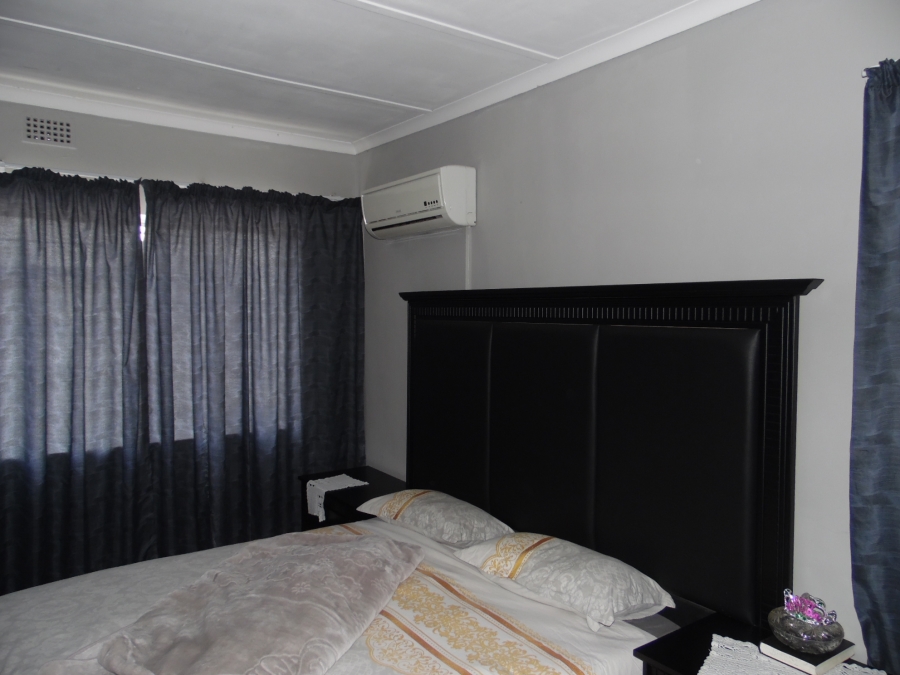 5 Bedroom Property for Sale in Doorn Free State